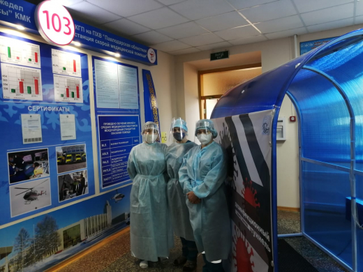 70 защитных экранов передали сотрудникам  станции скорой помощи Павлодарской области