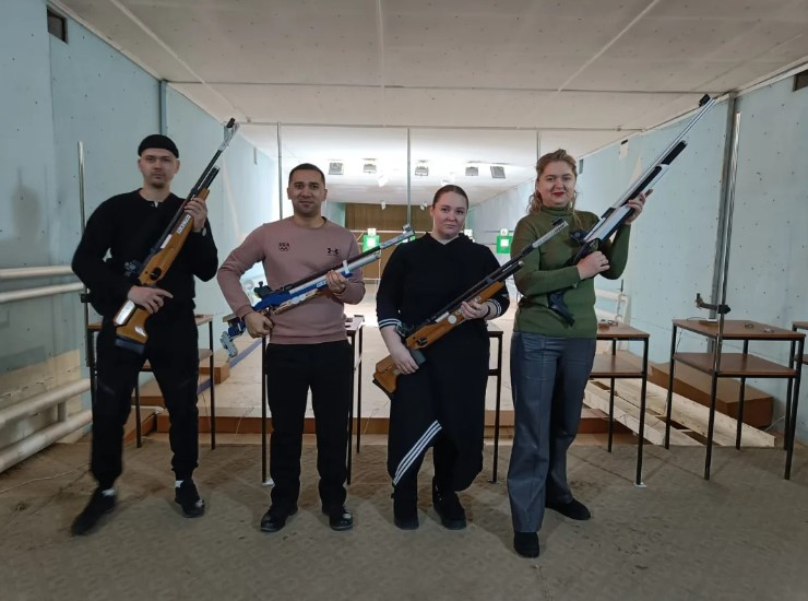 Сотрудники перинатального центра приняли активное участие в спартакиаде среди медицинских работников по стрельбе!