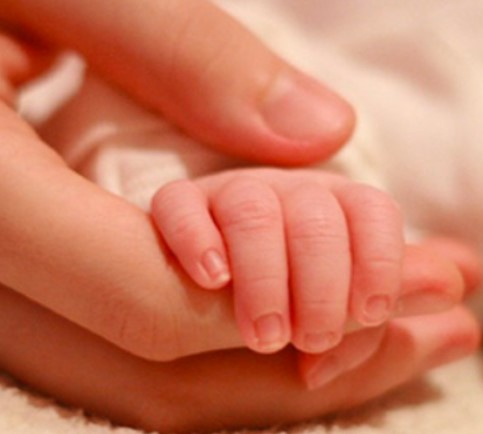 Ана мен бала: денсаулық пен қоғамның тірегі