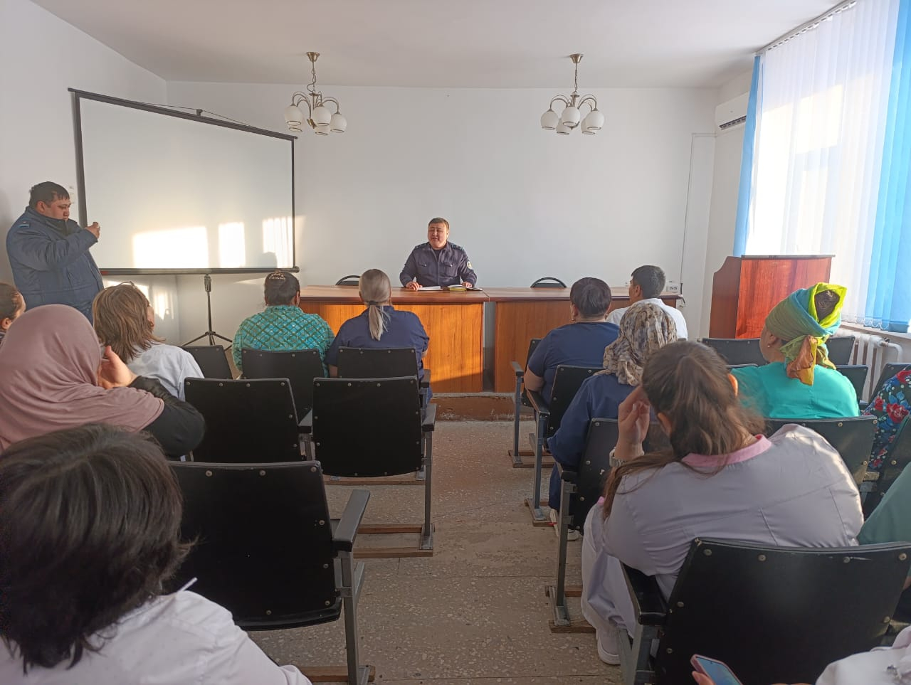 Разъяснительная встреча с медицинскими сотрудниками, посвящённая вопросам профилактики мошенничества