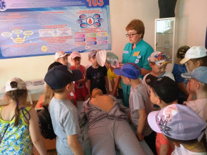   Ученики школы №11 посетили станцию скорой помощи.  