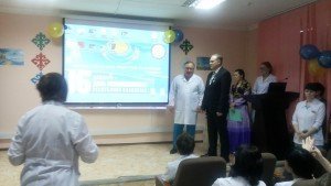 В.В.Лозовойға медалды ұсыну.