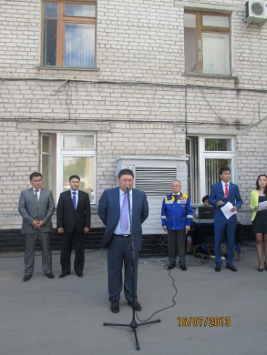 16 июля 2013 года аким Павлодарской области вручил ключи от двух новых сельских реанимобилей  на основе автомашины УАЗ, врачебным амбулаториям сел Александровка Щербактинского района  и Акшиман Майского района.