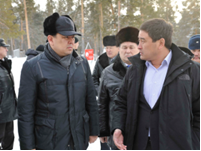 В рабочей поездке акима  Павлодарской области  в Щербактинский район принял участие руководитель управления здравоохранения Павлодарской области Касимов Н.К.
