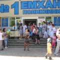 1 июня 2012 года   проводилась  акция,  приуроченная к Всемирному Дню защиты детей на базе  поликлиники №1 города Павлодара под девизом:    « Бүгінгі дені сау бала – ертеңгі дені сау ұрпақ!».